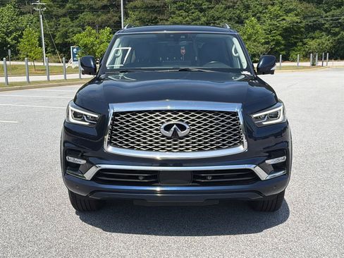 Used 2024 INFINITI QX80 Luxe RWD image 2
