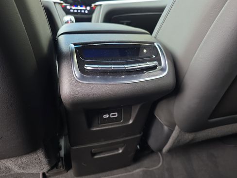 Used 2020 Cadillac XT6 Sport image 41