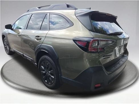 Used 2024 Subaru Outback Onyx Edition AWD/4WD image 12