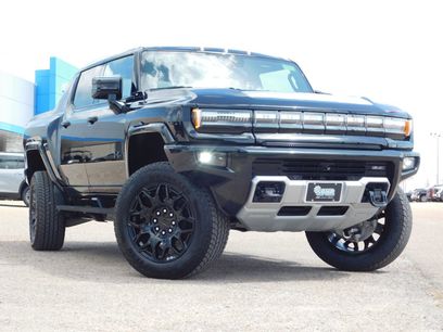 New 2025 GMC Hummer EV 3X w/ LPO, Dark Essentials Package