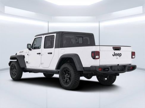Used 2021 Jeep Gladiator Sport AWD/4WD image 5