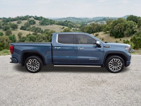 Used 2025 GMC Sierra 1500 Denali Ultimate AWD/4WD image 13