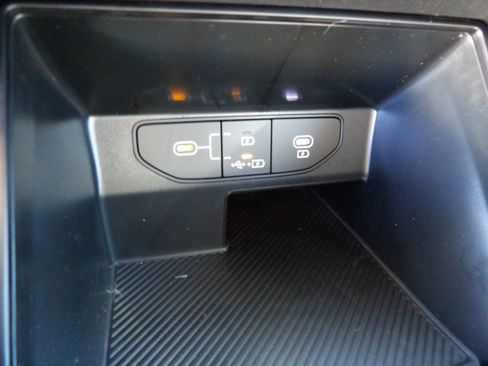 New 2026 Kia Sorento LX image 21