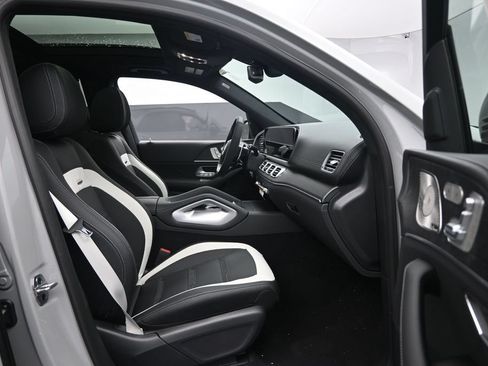 New 2026 Mercedes-Benz GLE 63 AMG S image 24