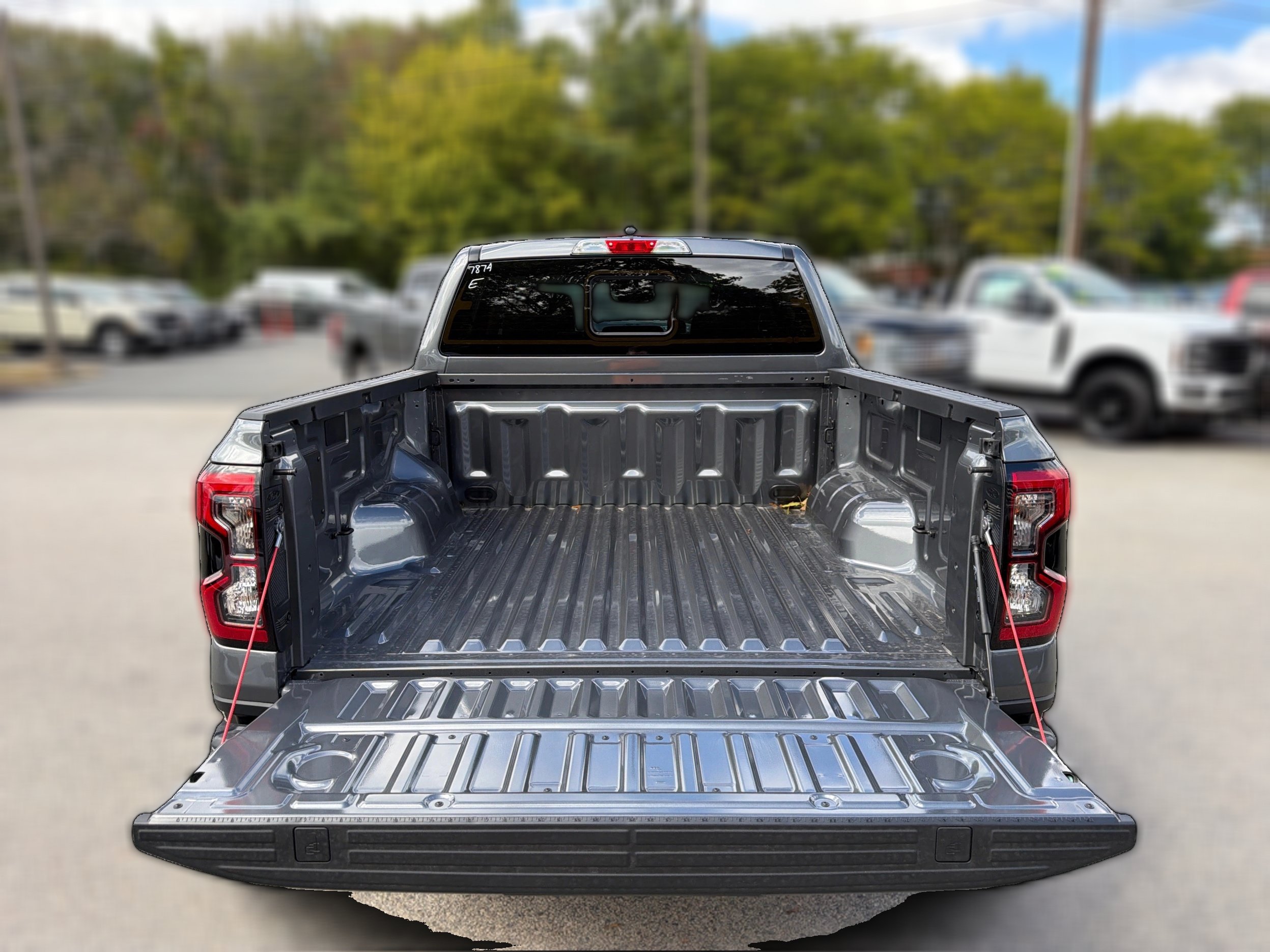 New 2026 Ford Ranger XLT w/ FX4 Off-Road Package AWD/4WD image 13