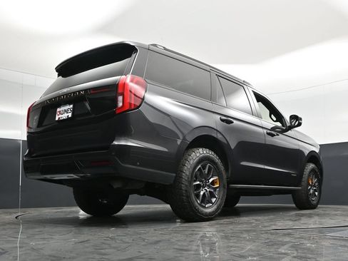 Used 2025 Ford Expedition Tremor AWD/4WD image 55
