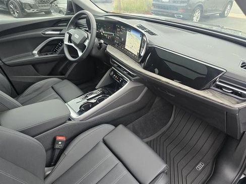 New 2025 Audi Q5 Premium Plus image 19