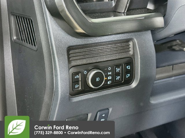 New 2026 Ford F350 Lariat w/ Black Appearance Package AWD/4WD image 11