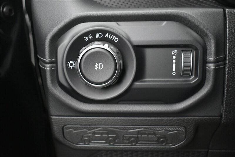 Used 2024 Jeep Wrangler Unlimited Rubicon 392 AWD/4WD image 22