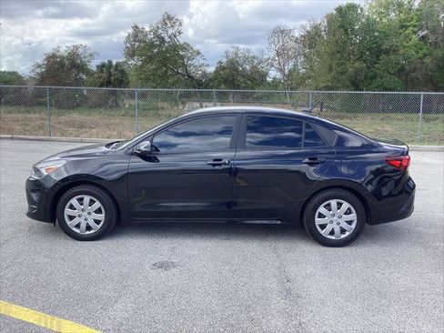 Used 2022 Kia Rio S image 9