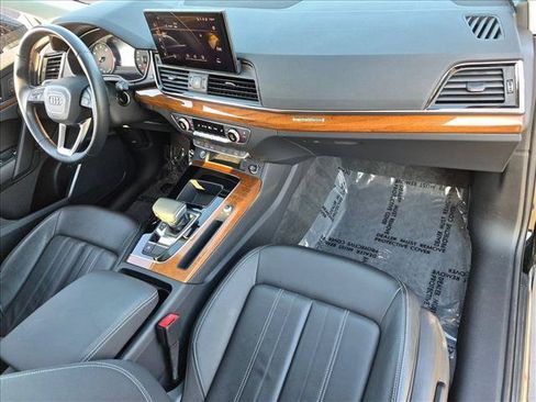Certified 2023 Audi Q5 2.0T Premium w/ Convenience Package AWD/4WD image 19