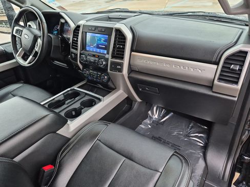 Used 2021 Ford F250 Lariat AWD/4WD image 31