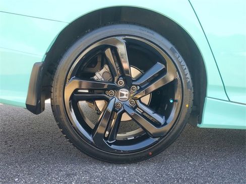 Certified 2022 Honda Accord Sport image 7