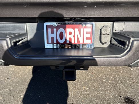 Used 2020 RAM 1500 Laramie image 12