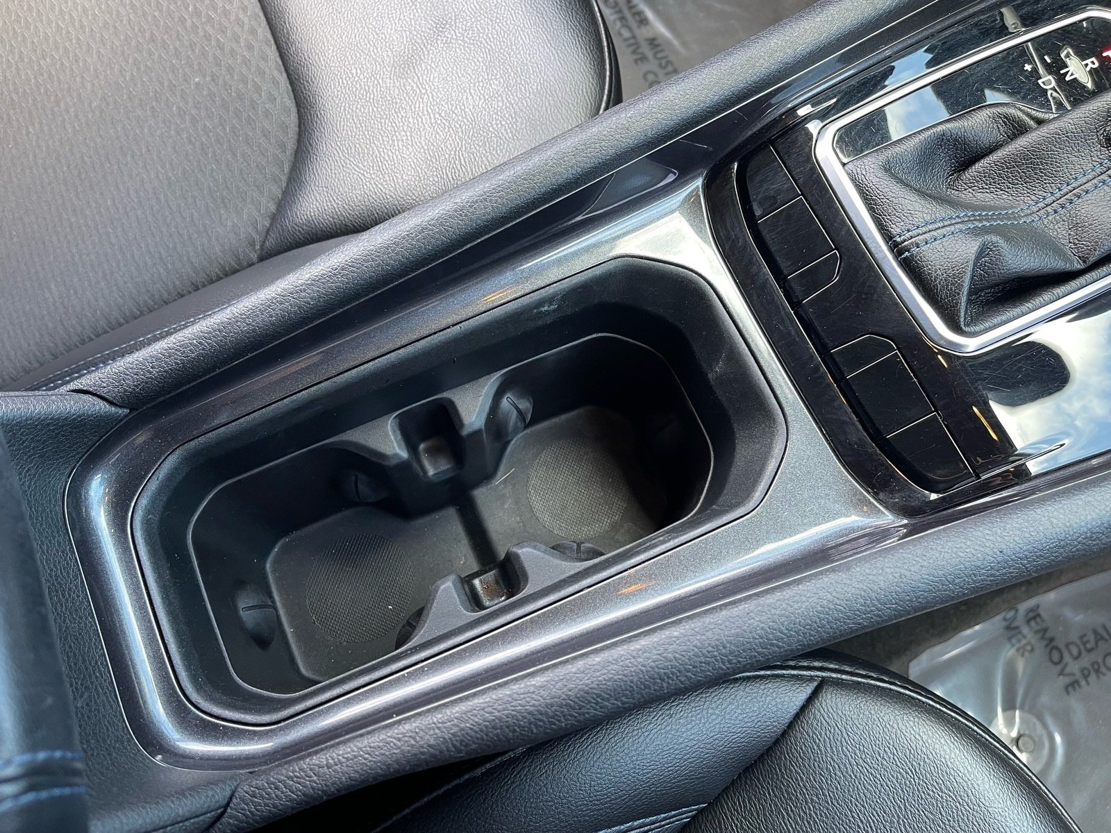 Used 2022 Jeep Compass Latitude FWD image 41