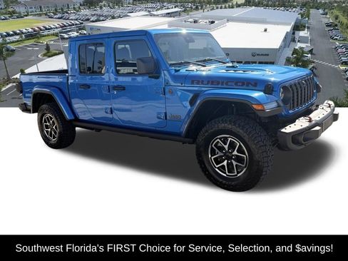 Certified 2025 Jeep Gladiator Rubicon AWD/4WD image 2