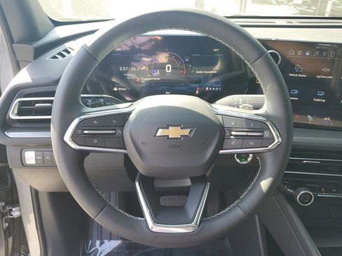 New 2026 Chevrolet Traverse LT FWD image 31