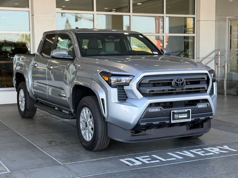 New 2025 Toyota Tacoma SR5 image 6