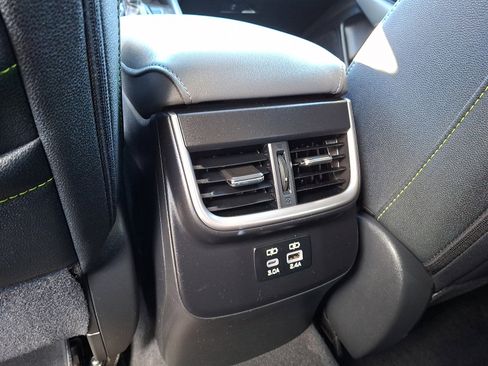 Used 2025 Subaru Outback Onyx Edition image 11