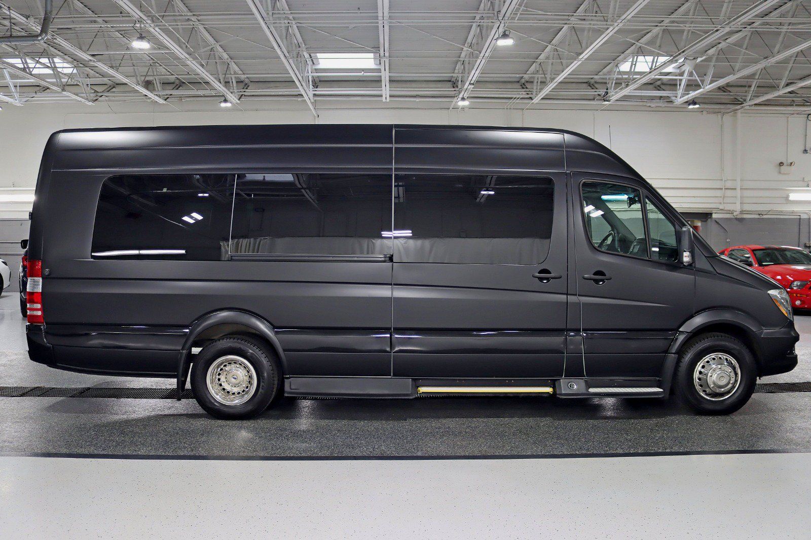 Used 2017 Mercedes-Benz Sprinter 3500 image 9