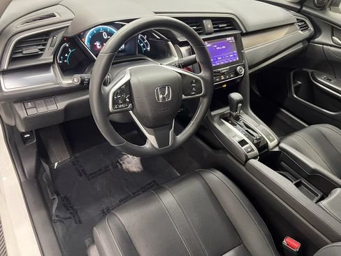 Used 2018 Honda Civic EX-L image 16
