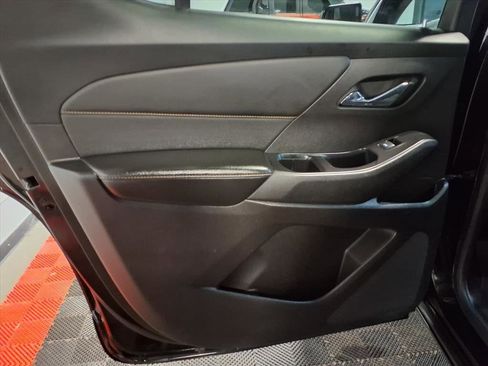 Used 2018 Chevrolet Traverse Premier w/ Driver Confidence II Package image 17