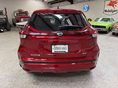 Used 2023 Nissan Kicks SV FWD image 6
