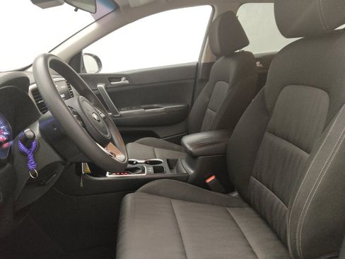 Used 2022 Kia Sportage LX FWD image 17