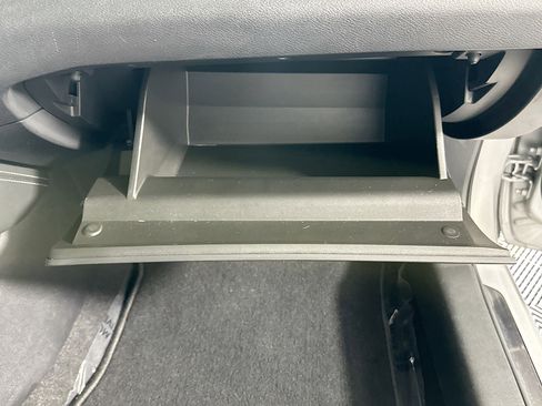 Used 2024 Nissan Altima 2.5 SL AWD/4WD image 32