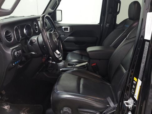 Used 2022 Jeep Wrangler Unlimited Rubicon 4xe w/ Steel Bumper Group AWD/4WD image 13