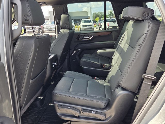 Used 2026 GMC Yukon Denali w/ Sun & Power Step Package RWD image 13