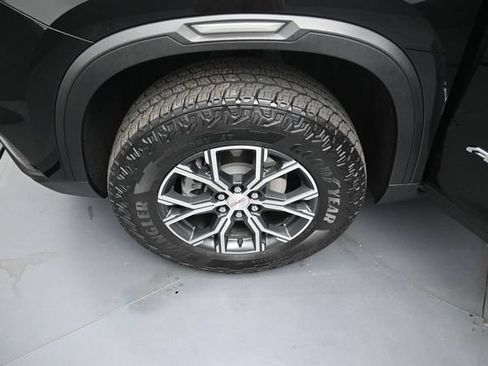 Used 2024 GMC Acadia AT4 w/ Luxury Package AWD/4WD image 45