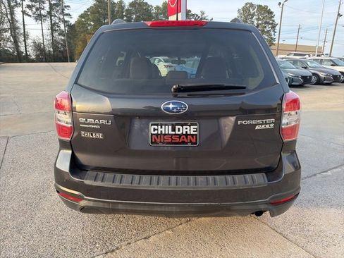 Used 2015 Subaru Forester 2.5i Premium w/ All-Weather Package image 7