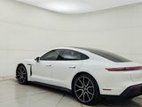 Certified 2024 Porsche Taycan 4S image 3