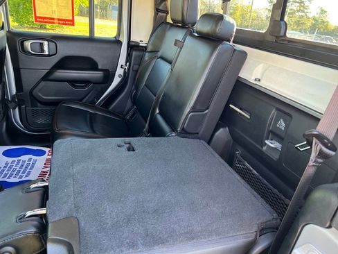 Used 2021 Jeep Gladiator Mojave image 38