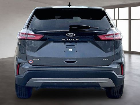 Used 2024 Ford Edge SEL w/ Convenience Package image 5