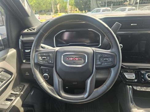 Used 2024 GMC Sierra 3500 AT4 w/ AT4 Premium Plus Package AWD/4WD image 14