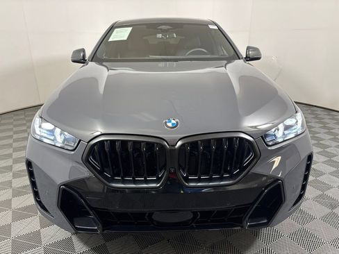 Certified 2026 BMW X6 xDrive40i w/ Executive Package AWD/4WD image 3