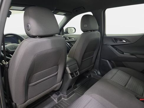 Used 2025 Chevrolet Equinox LT w/ Midnight Edition image 12