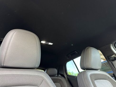 Used 2025 Chevrolet Equinox EV LT w/ Convenience Package image 26