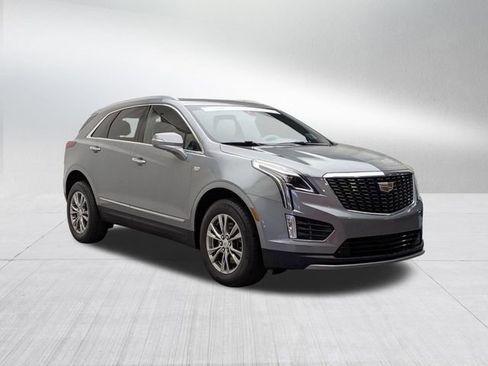 Certified 2023 Cadillac XT5 Premium Luxury AWD/4WD image 3