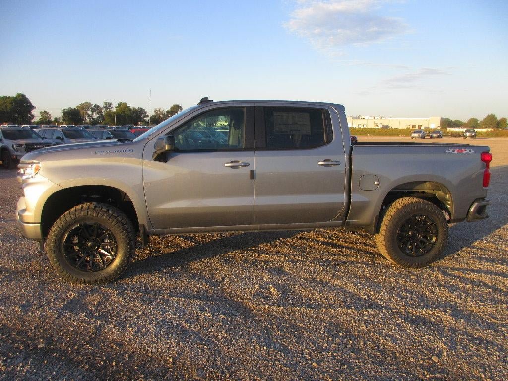 New 2026 Chevrolet Silverado 1500 RST AWD/4WD image 8