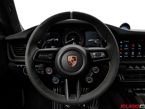 Used 2025 Porsche 911 GT3 RS RWD image 32
