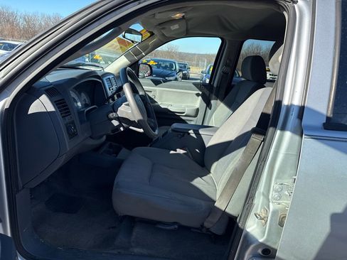 Used 2006 Dodge Dakota SLT w/ Sport Appearance Group image 9