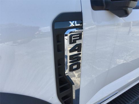 New 2026 Ford F450 XL w/ 360-Degree Camera Package AWD/4WD image 11