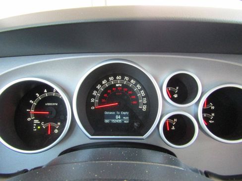 Used 2012 Toyota Sequoia Platinum RWD image 19