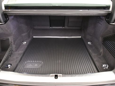 Used 2025 Audi S8 image 53