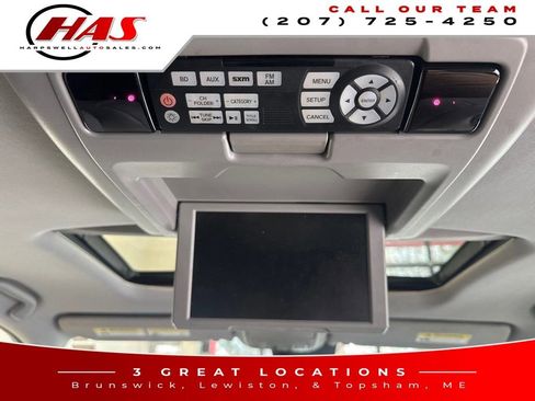 Used 2017 Honda Pilot Touring image 15