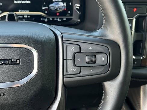 Used 2023 GMC Yukon Denali Ultimate w/ LPO, Floor Liner Package image 17