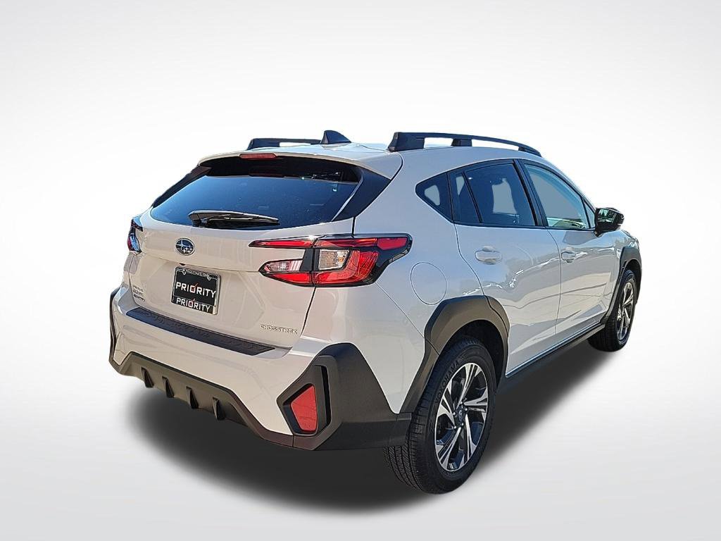 Used 2024 Subaru Crosstrek 2.0i Premium AWD/4WD image 4